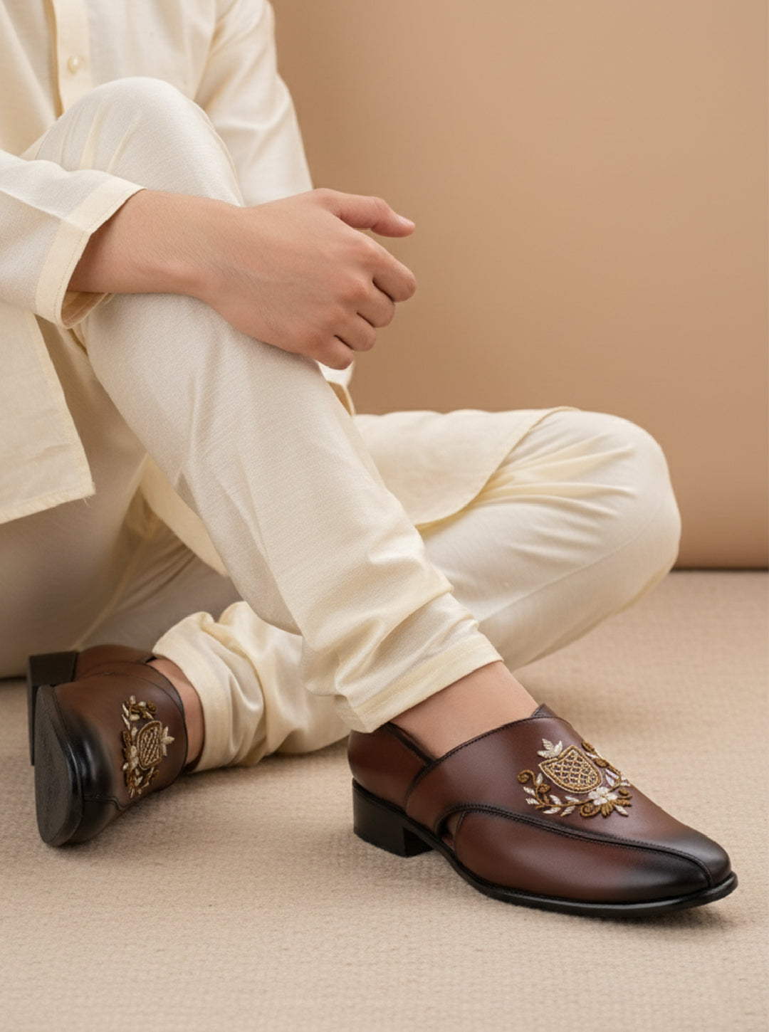 Men's Ethnic Shoes