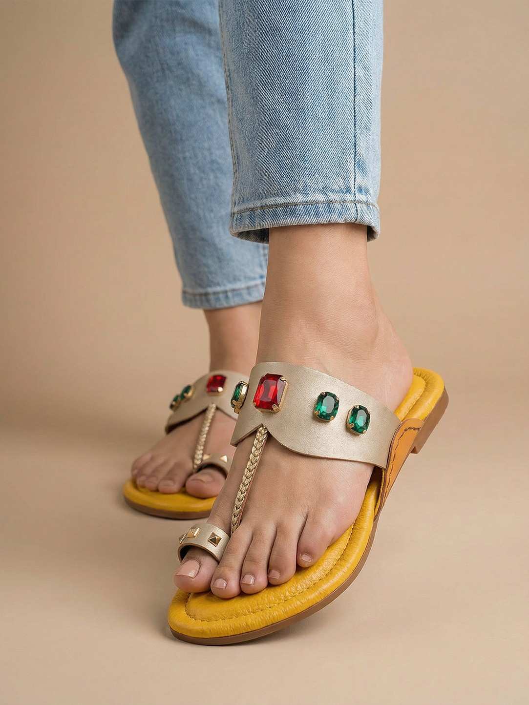 New Roya - Women